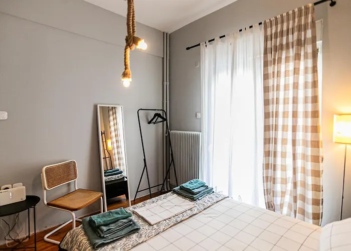 Semi\'S Loft