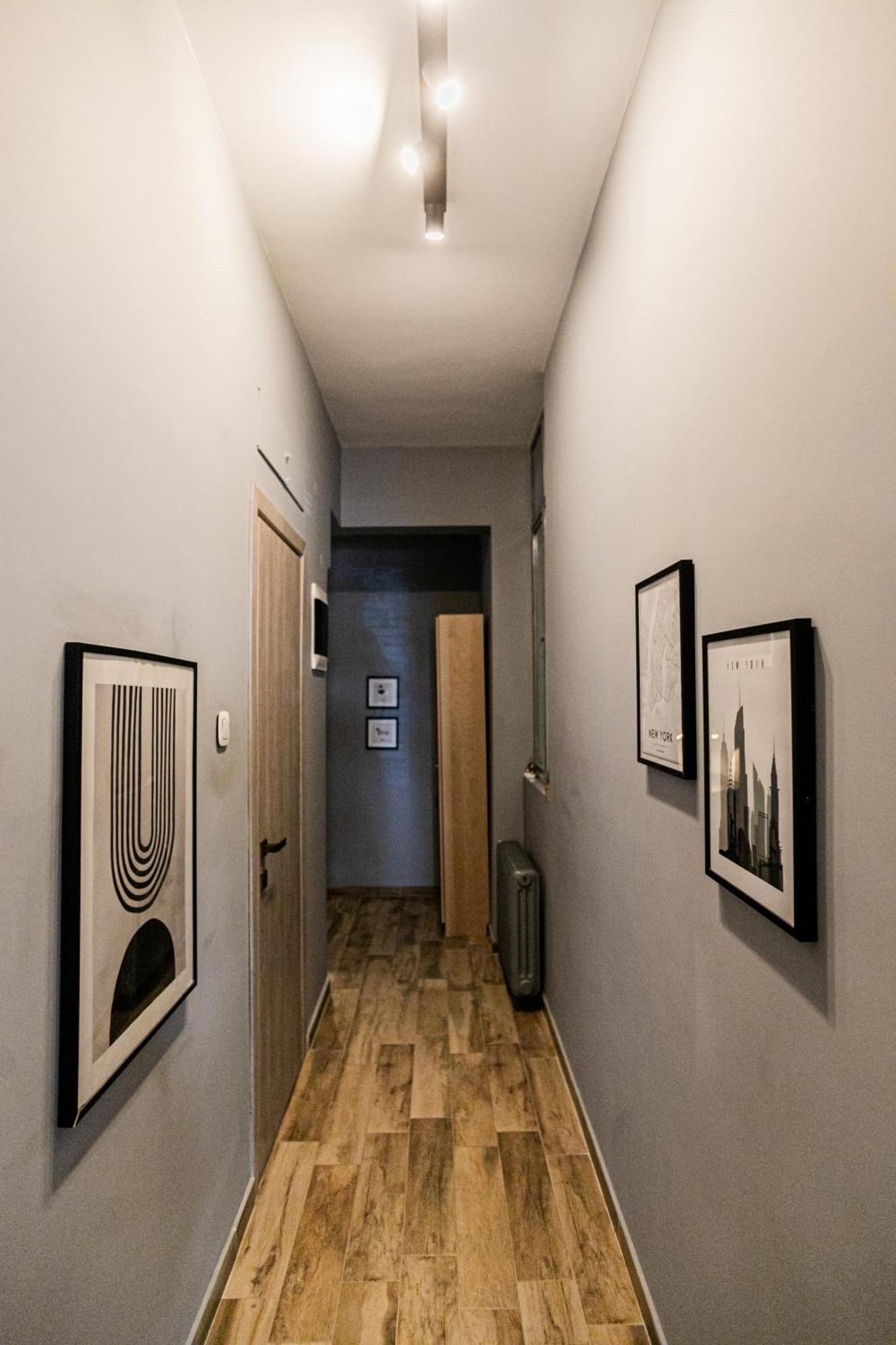 Apartment Semi's Loft